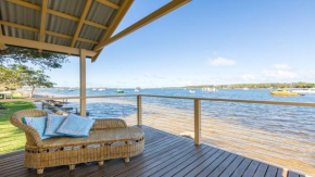 Bluewater - riverfront location with water views, Shoalhaven Heads